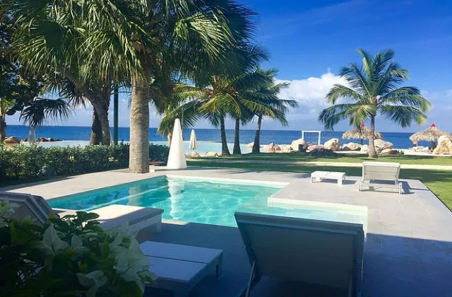 Tracadero Beach Resort suite con piscina